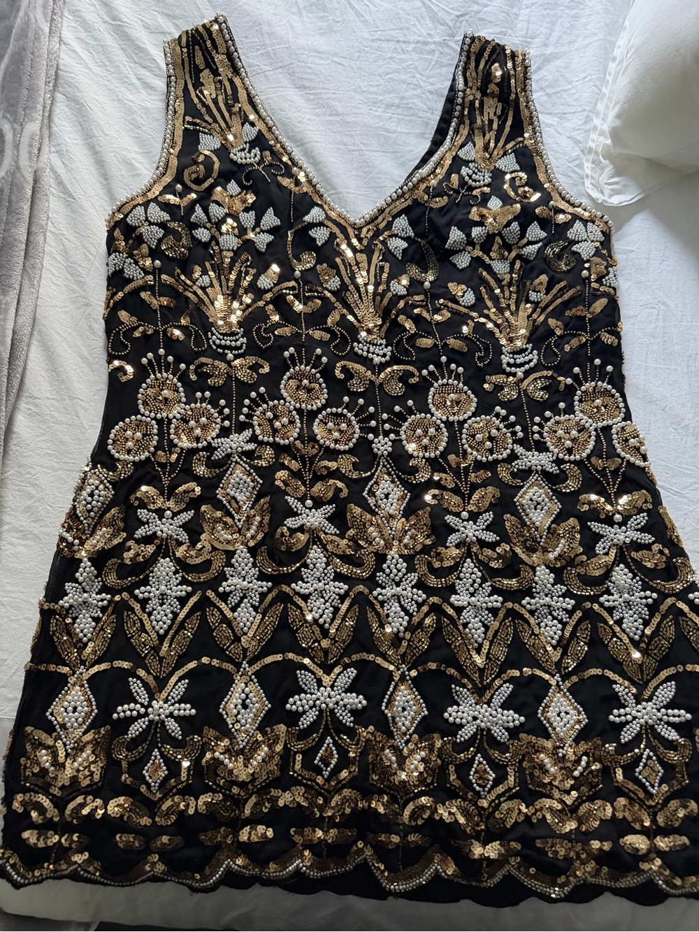 Black Tie Oleg Cassini top size Large